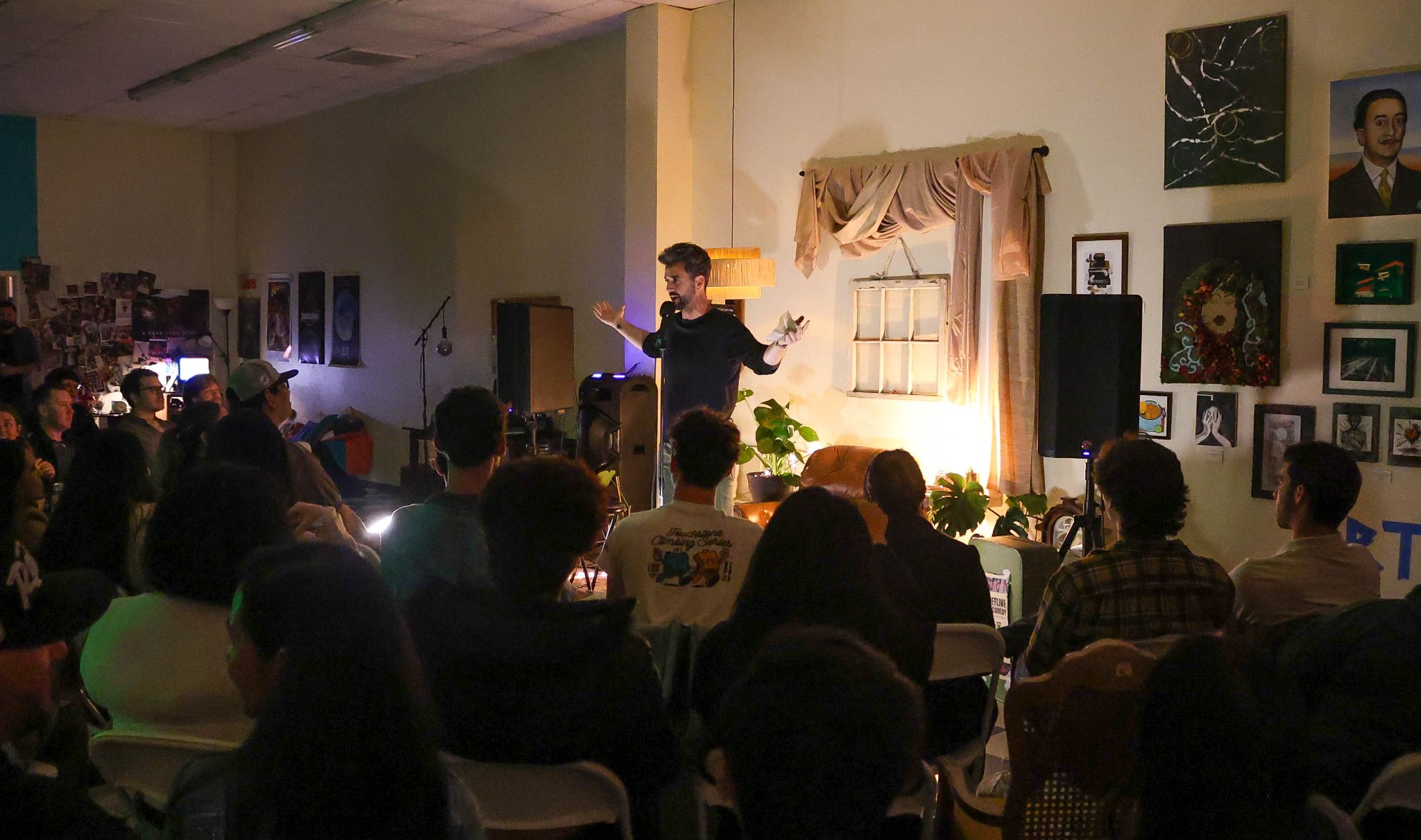 A secret comedy show popped up in Merced. See what happened